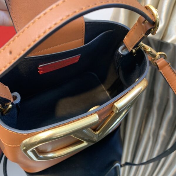 SuperVee - Image 8