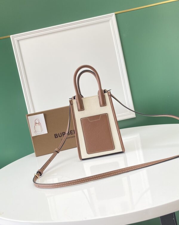 Pocket Tote - Image 4