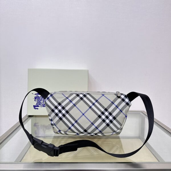 Belt Bag - Burberry - Image 3