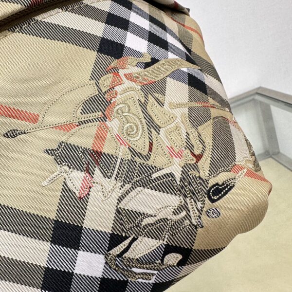 Belt Bag - Burberry - Image 6