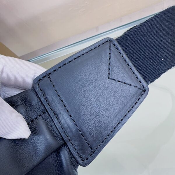 Belt Bag - Burberry - Image 7