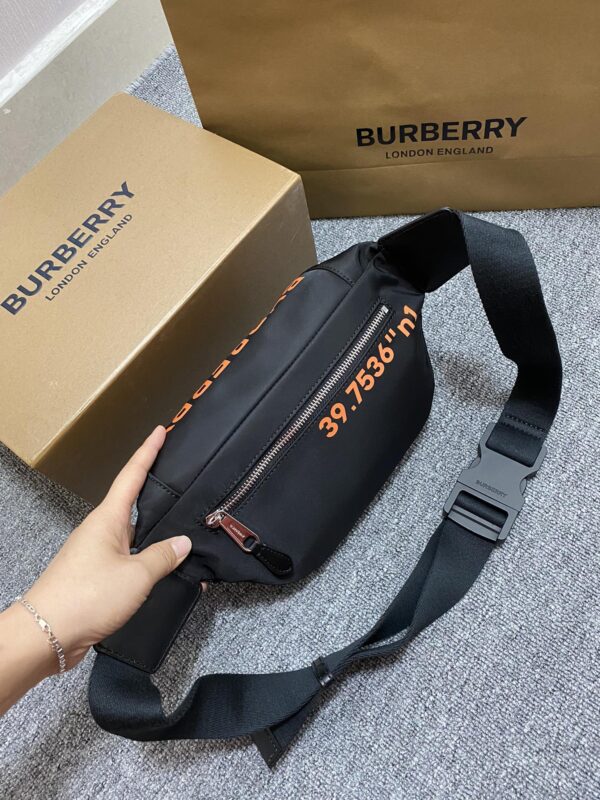 Belt Bag - Burberry - Image 5