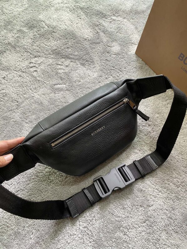 Belt Bag - Burberry - Image 4
