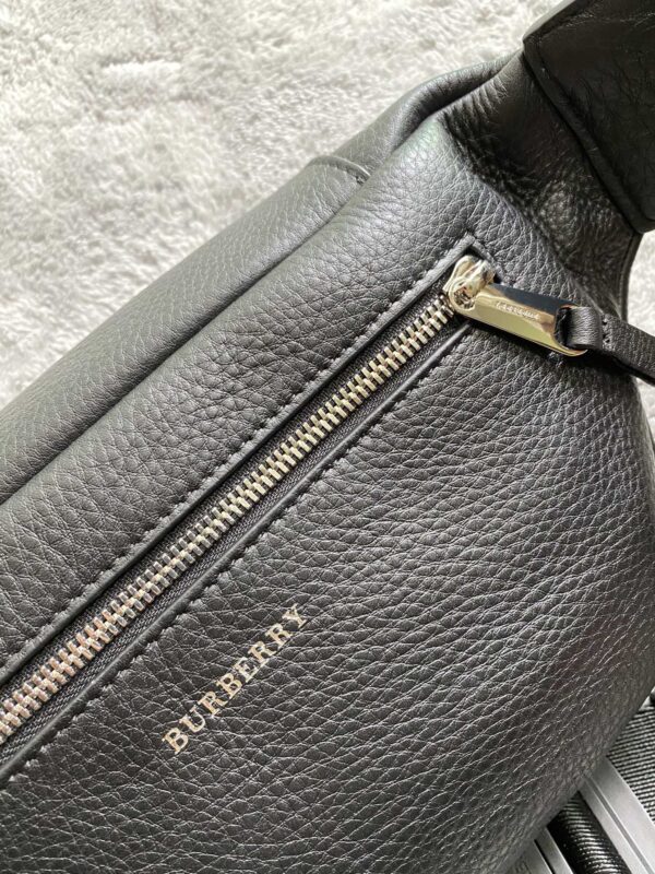 Belt Bag - Burberry - Image 5