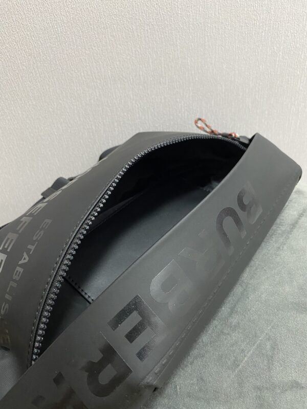 Belt Bag - Burberry - Image 2