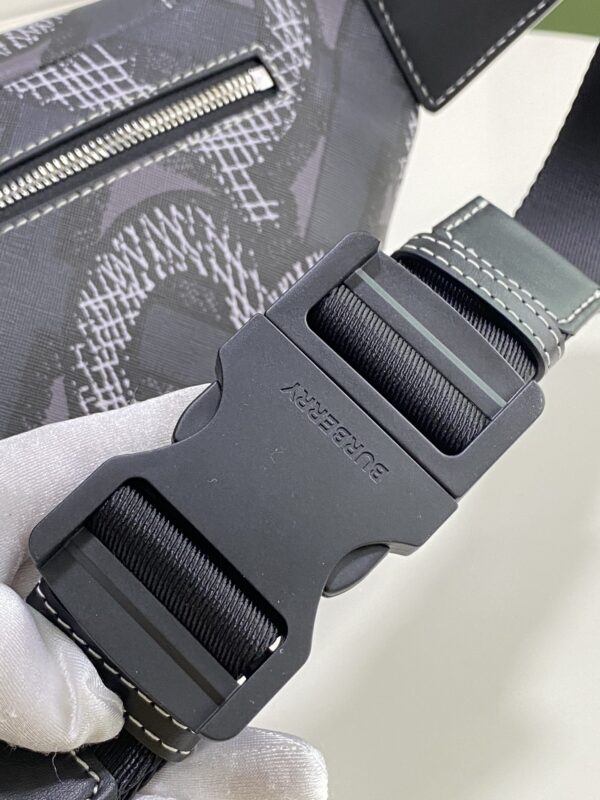 Belt Bag - Burberry - Image 5