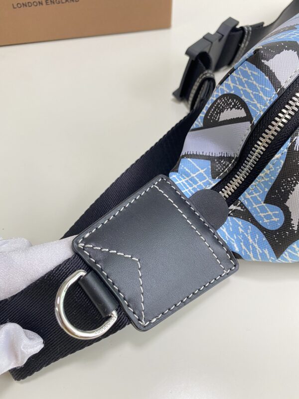 Belt Bag - Burberry - Image 6