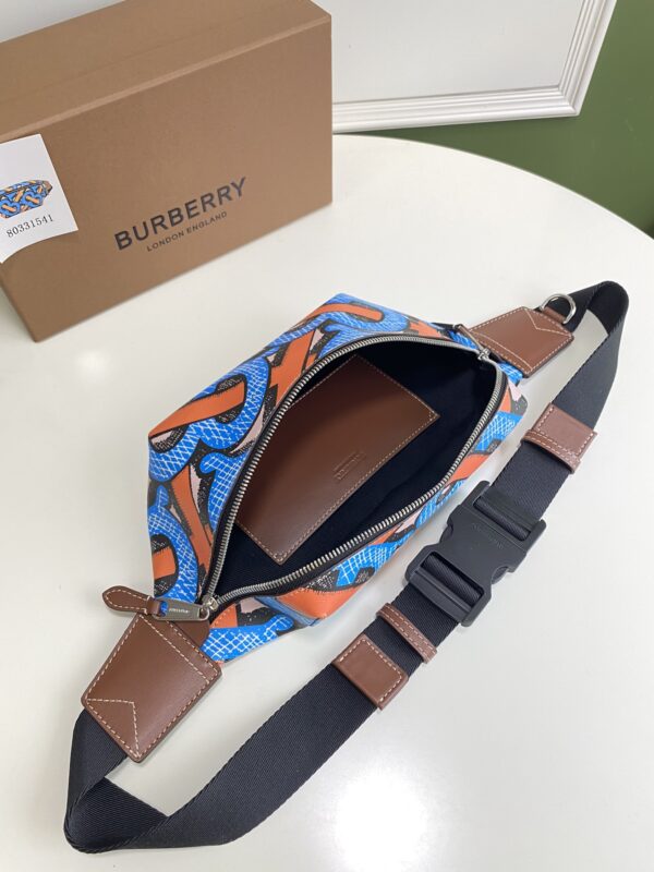 Belt Bag - Burberry - Image 7