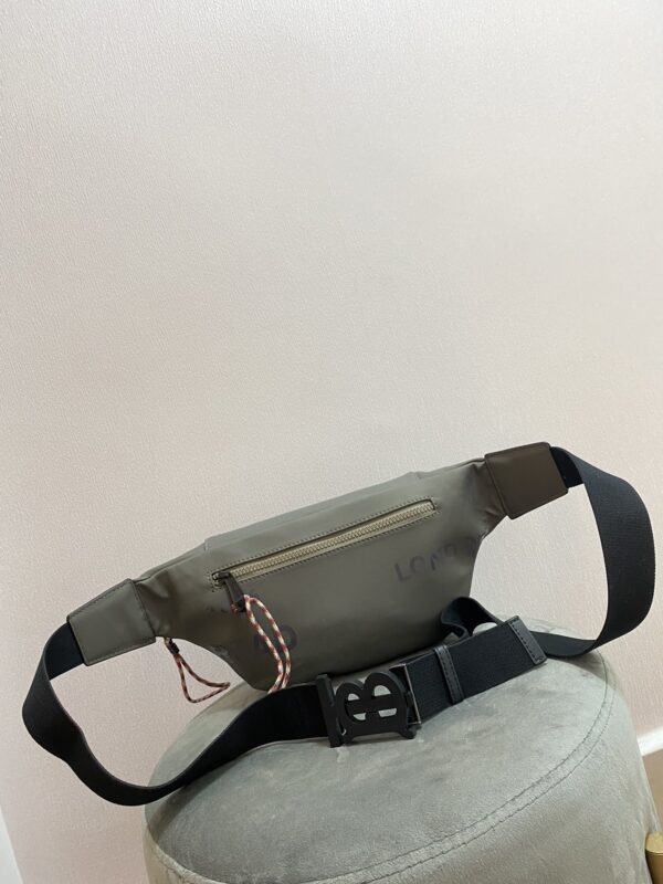 Belt Bag - Burberry - Image 4