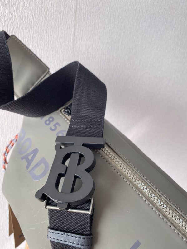 Belt Bag - Burberry - Image 7