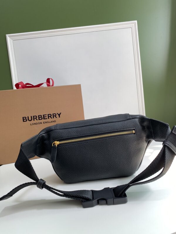 Belt Bag - Burberry - Image 5