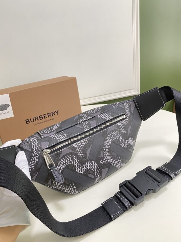 Belt Bag - Burberry - Image 5