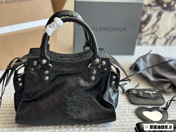 Le Cagole - Image 3