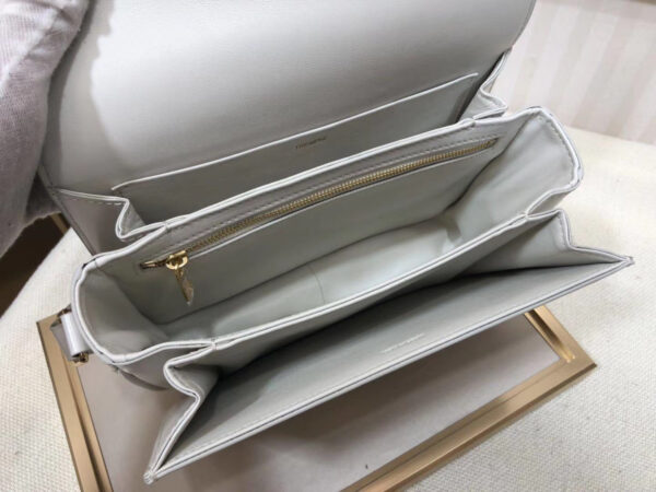 Classic Box - Image 7