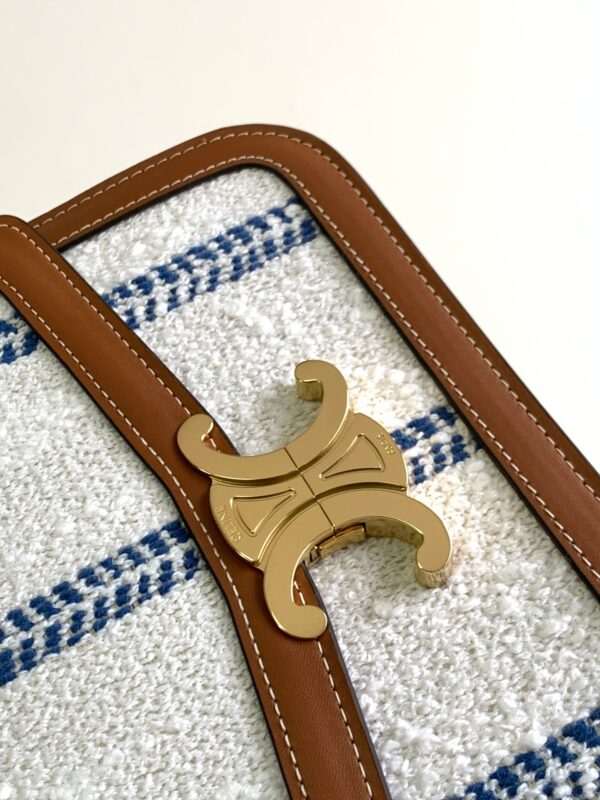 Classic Box - Image 2