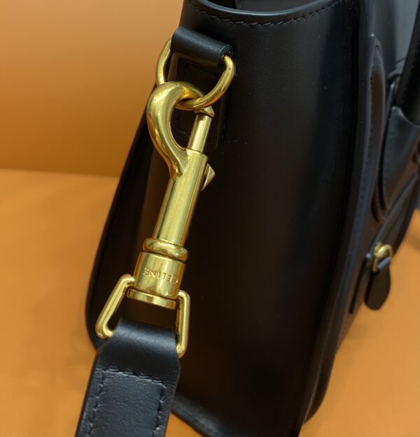 Luggage - Image 8