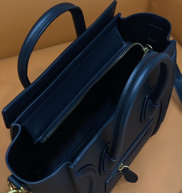Luggage - Image 9