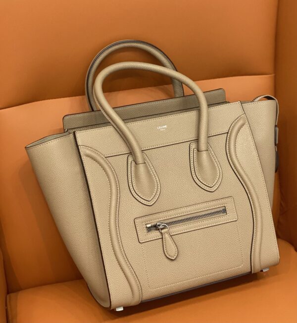 Luggage - Image 8