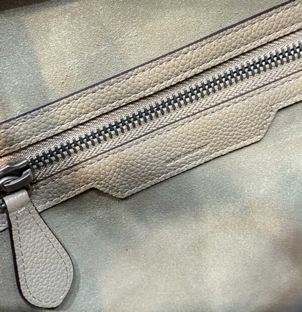 Luggage - Image 6