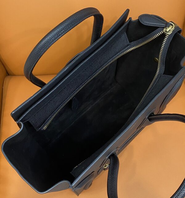 Luggage - Image 7