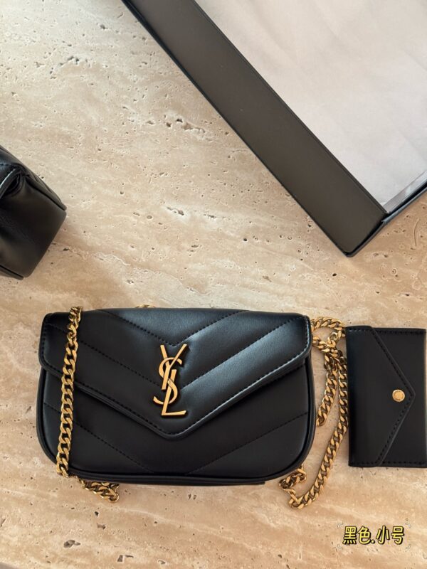 Loulou - Image 5