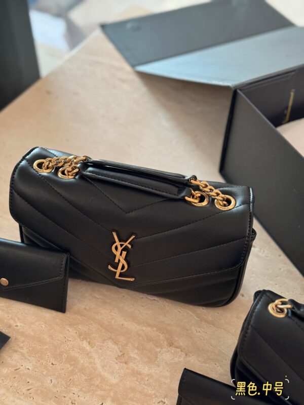 Loulou - Image 3