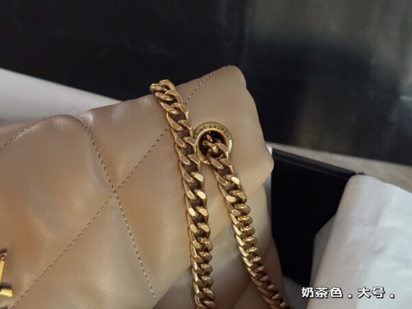 Loulou - Image 4