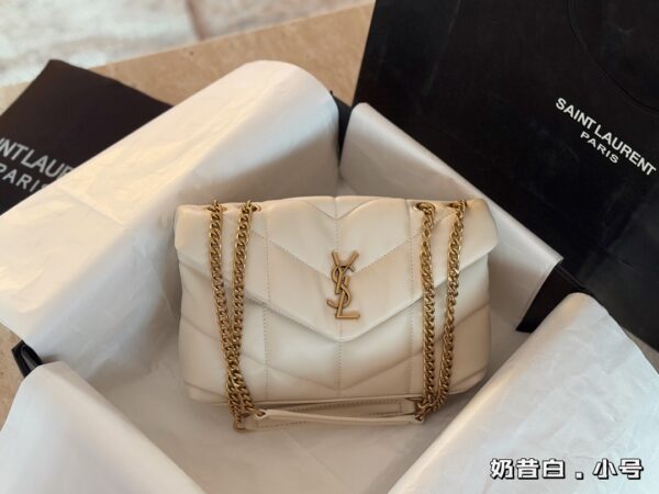 Loulou - Image 7