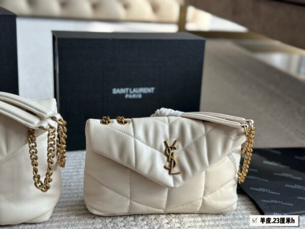 Loulou - Image 4