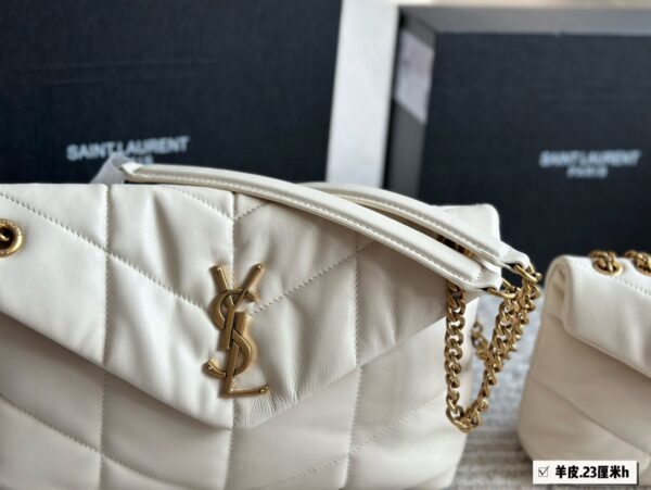 Loulou - Image 5