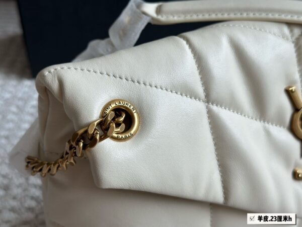 Loulou - Image 6