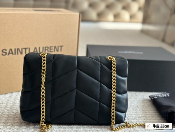 Loulou - Image 5