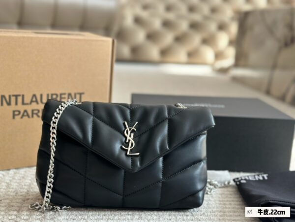 Loulou - Image 5