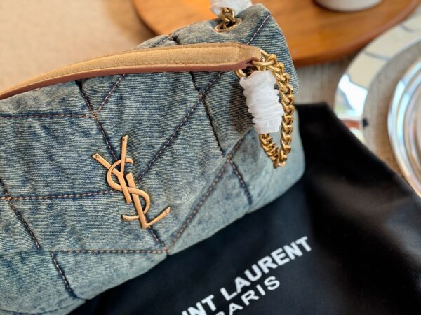 Loulou - Image 9
