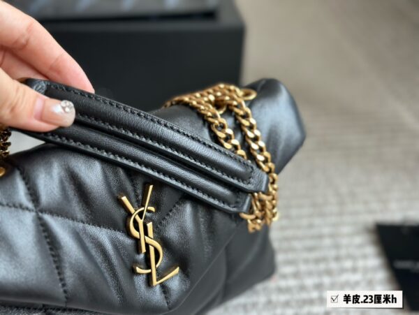 Loulou - Image 7