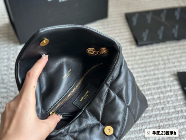 Loulou - Image 9
