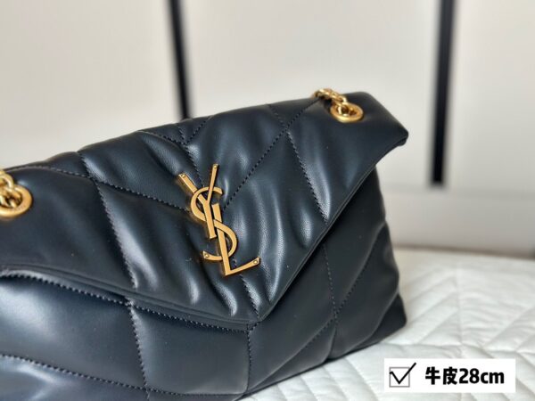 Loulou - Image 6