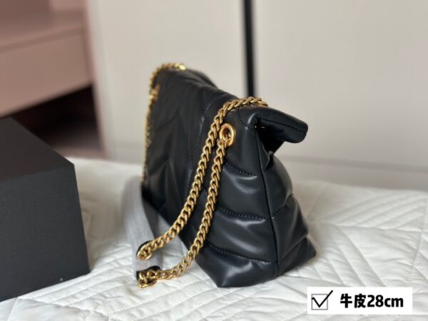 Loulou - Image 9