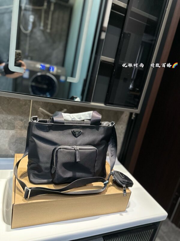 Double Tote - Image 7