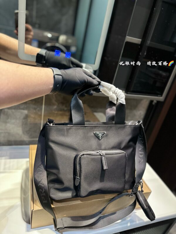 Double Tote