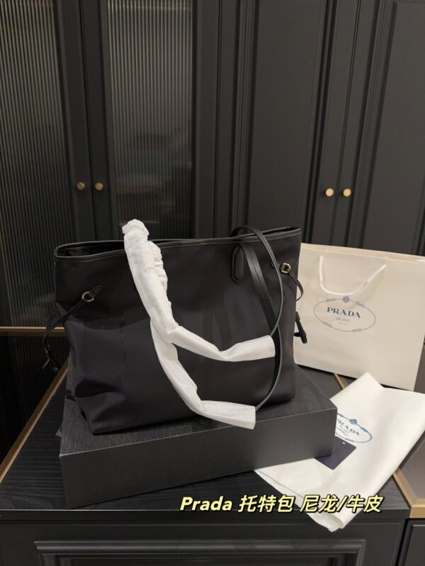 Double Tote - Image 7