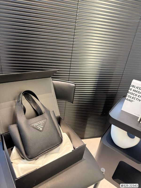 Double Tote