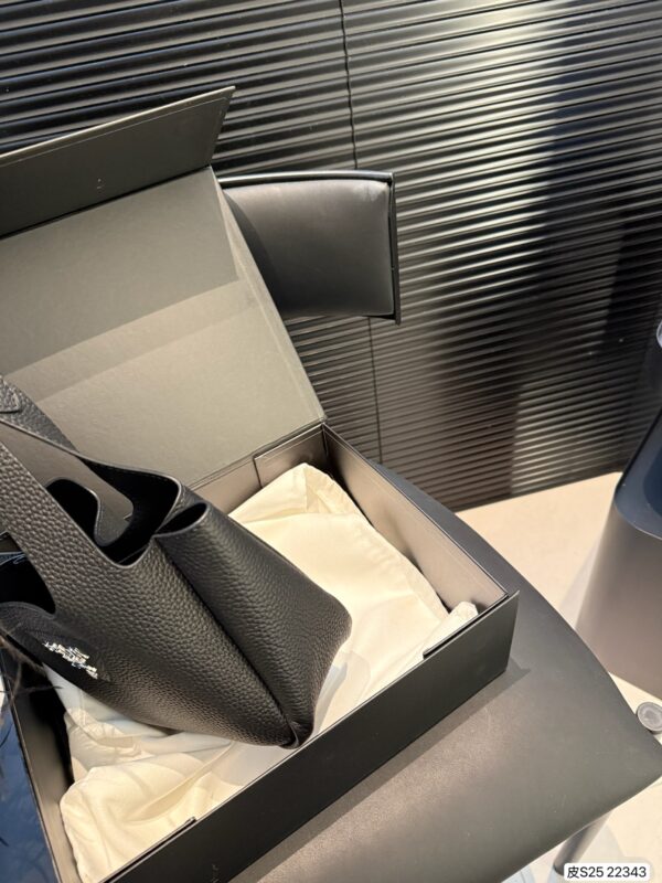 Double Tote - Image 4
