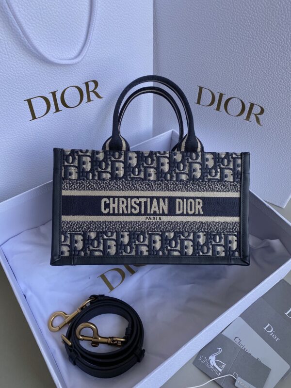 Book Tote - Image 8
