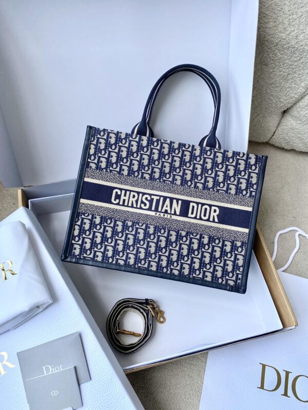 Book Tote