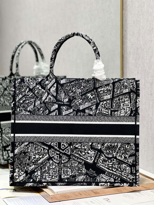 Book Tote - Image 4