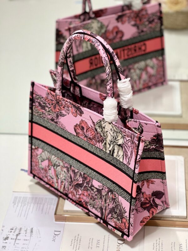 Book Tote - Image 6