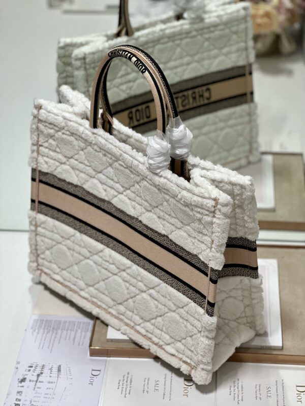 Book Tote - Image 6
