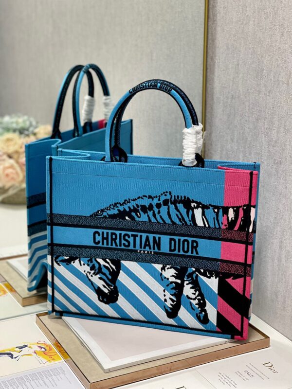 Book Tote - Image 4