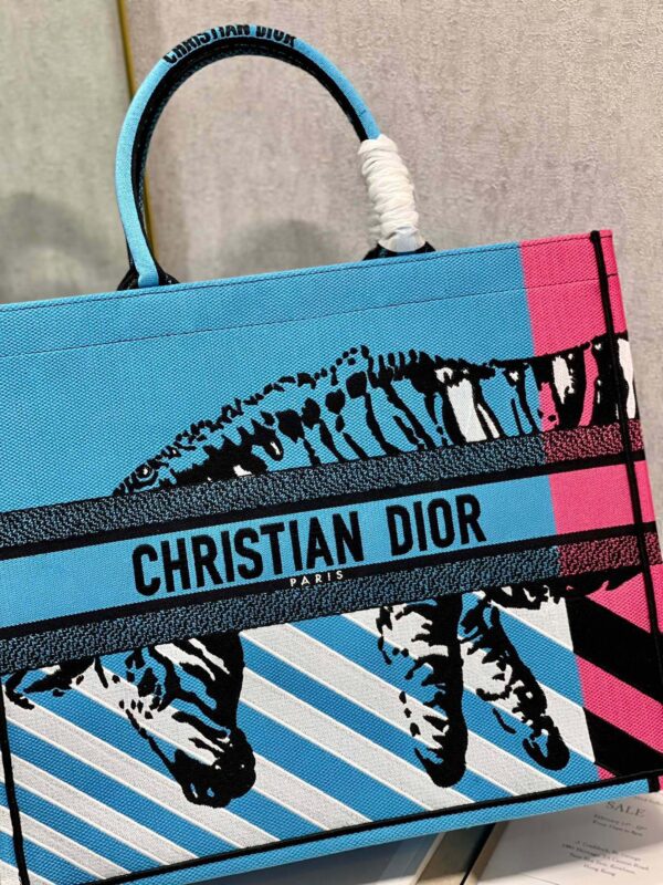 Book Tote - Image 8